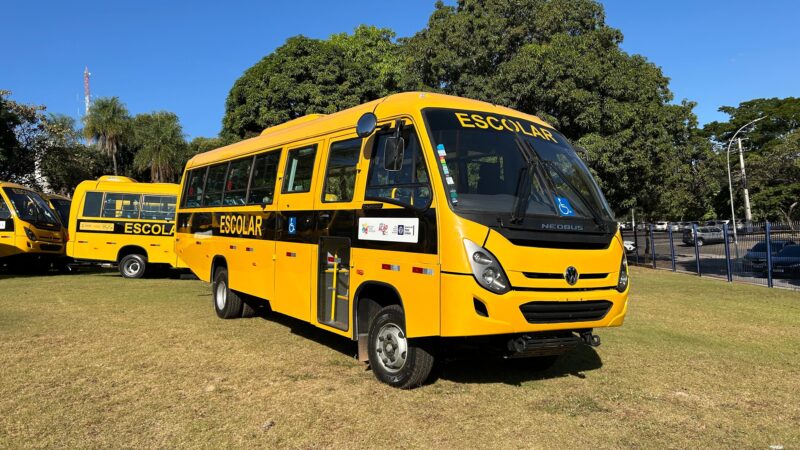Vila Bela ganha reforço de 10 novos ônibus 0 km para o transporte escolar